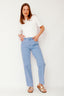 yaspane-straight-ankle-jeans-lichtblauw-model-vooraanzicht-1