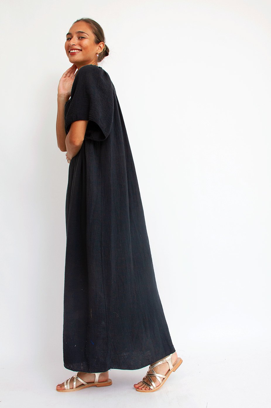 Tetra Cap Sleeve Dress Black Orla Antwerp - Product - Sienna Goodies